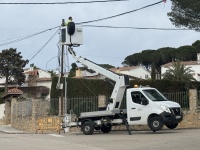 L'Ajuntament de l'Escala repara de forma subsidiària els pals de telèfon del carrer Corral d'en Romí